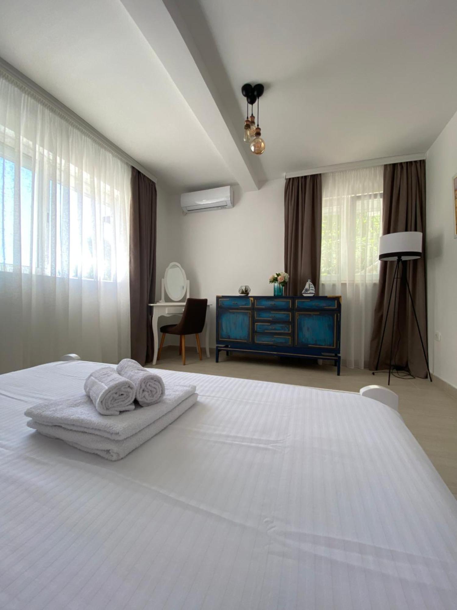Apartments Dzaleta Свети-Стефан Экстерьер фото
