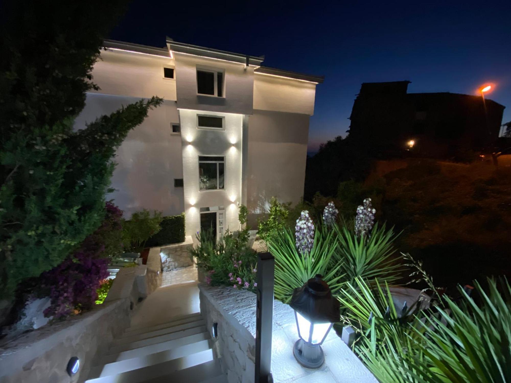 Apartments Dzaleta Свети-Стефан Экстерьер фото