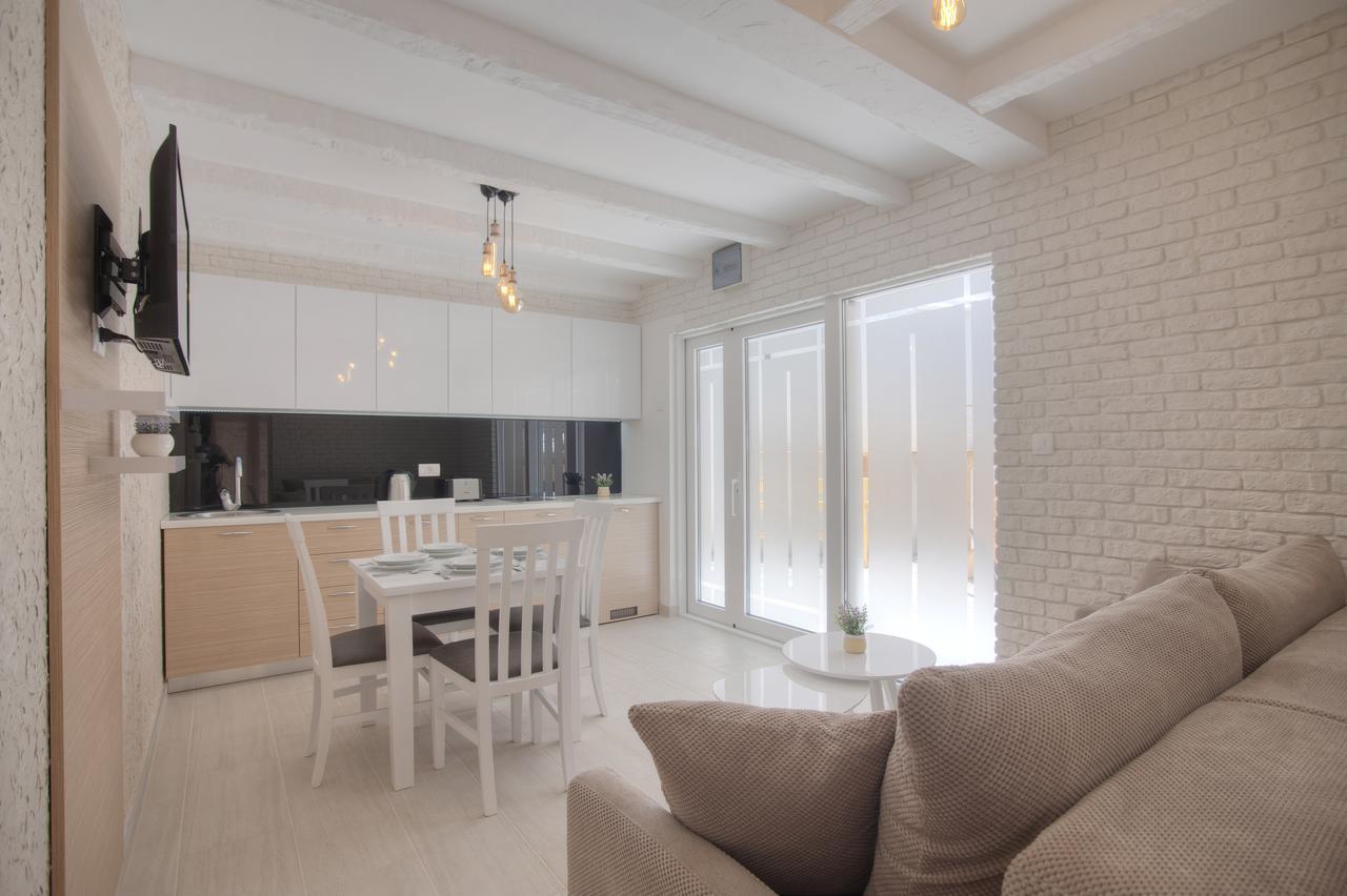 Apartments Dzaleta Свети-Стефан Экстерьер фото